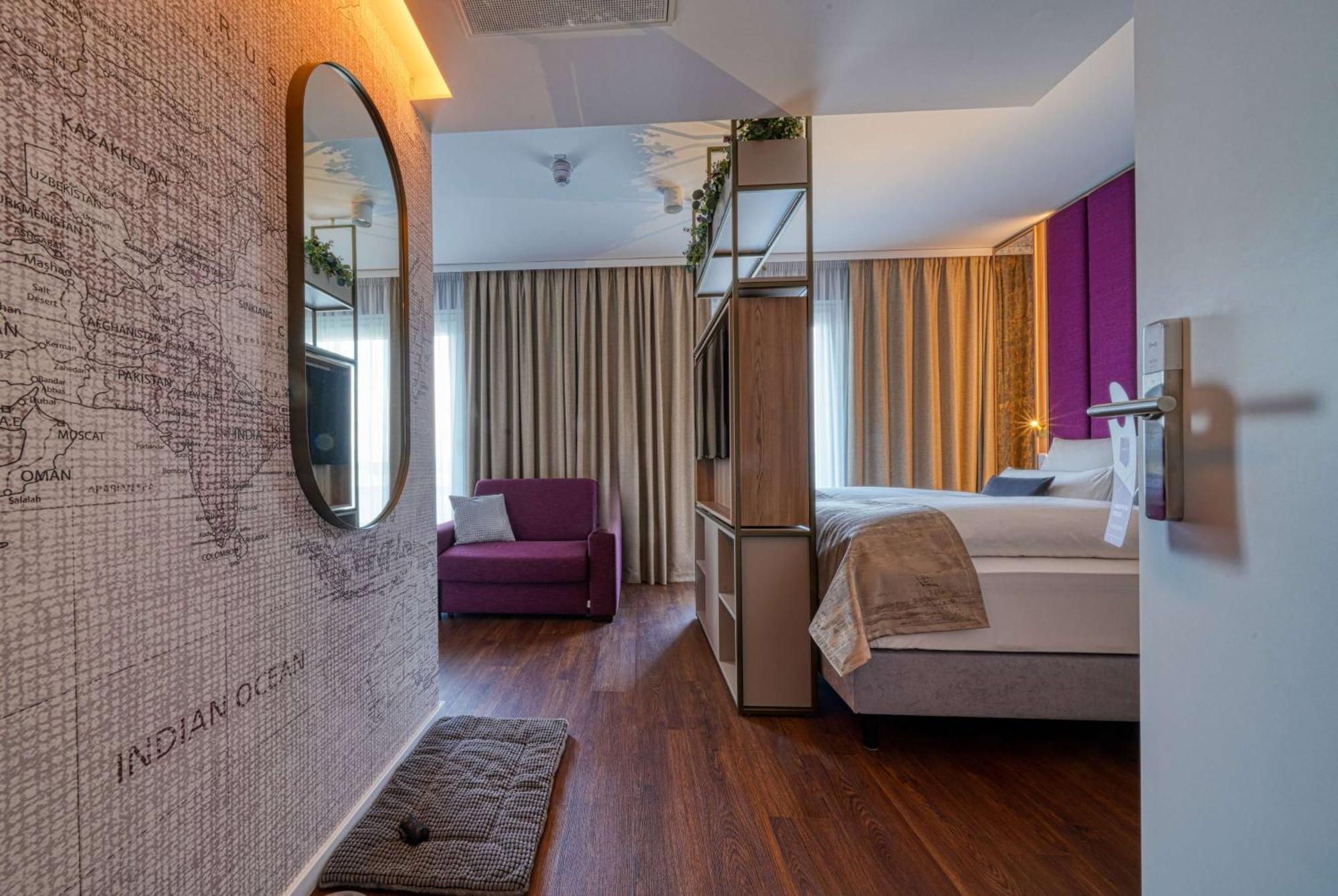 Fourside Hotel Ringsheim, Trademark Collection By Wyndham ภายนอก รูปภาพ