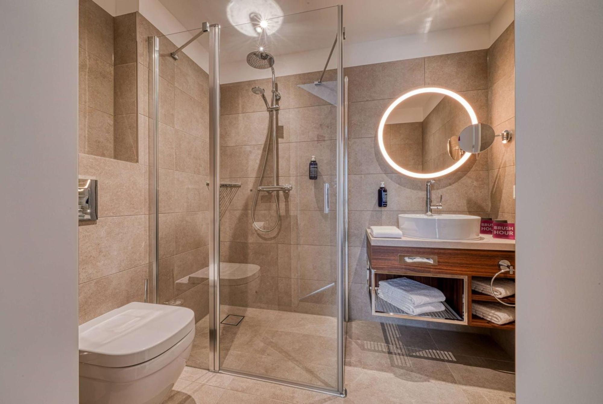 Fourside Hotel Ringsheim, Trademark Collection By Wyndham ภายนอก รูปภาพ